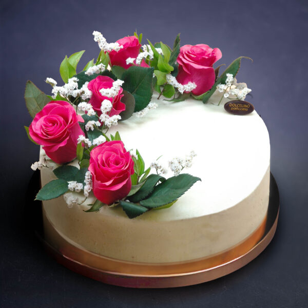 Torta Elegante con Rose Fresche