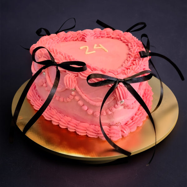 Torta Lambeth Cake in forma di Cuore